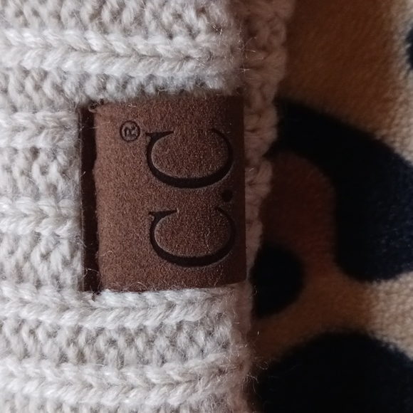 NWT C.c Beanie - Picture 2 of 4